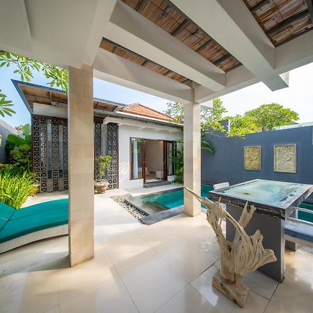 The Tukad Villa Seminyak Exteriör bild