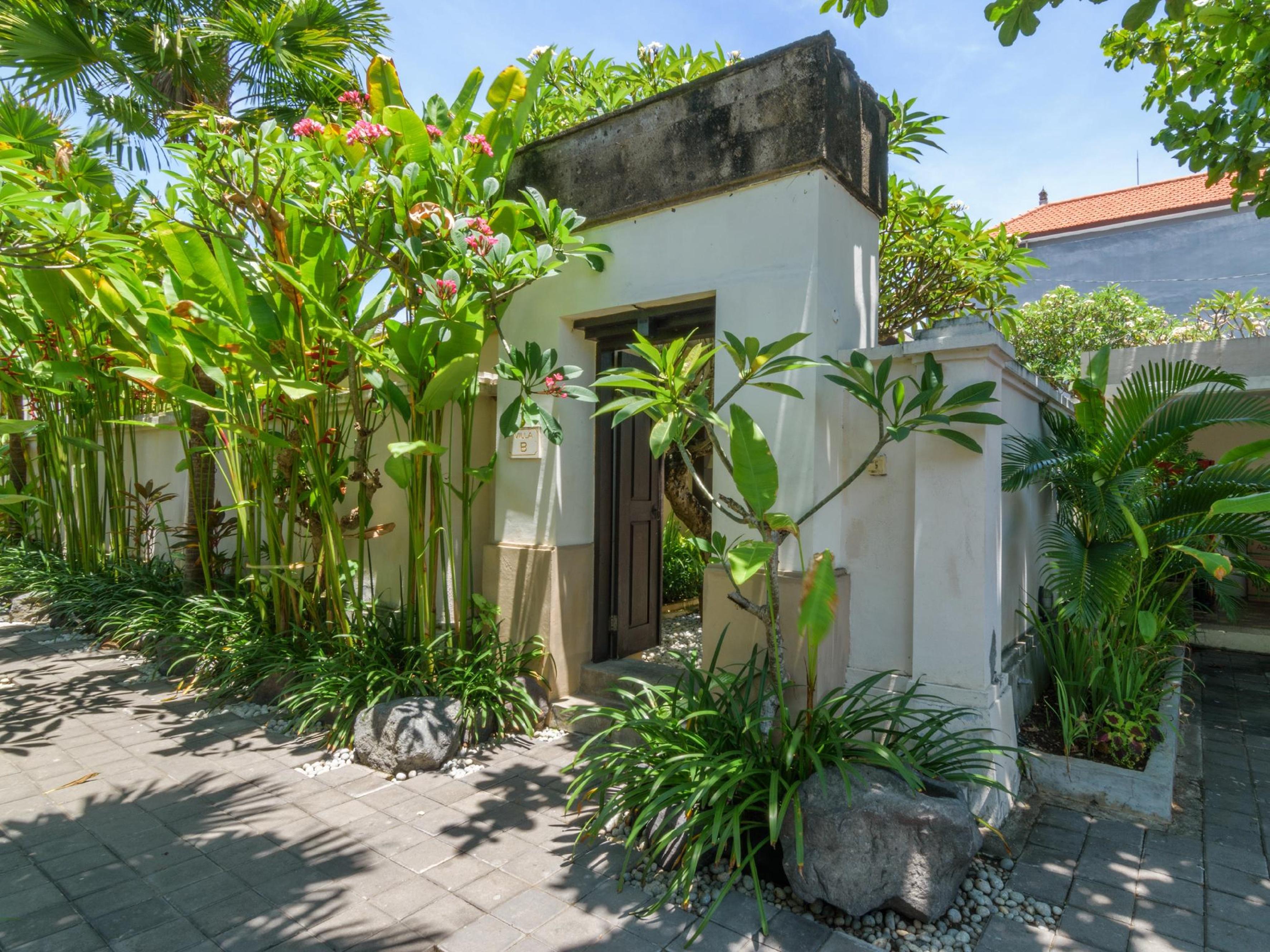 The Tukad Villa Seminyak Exteriör bild