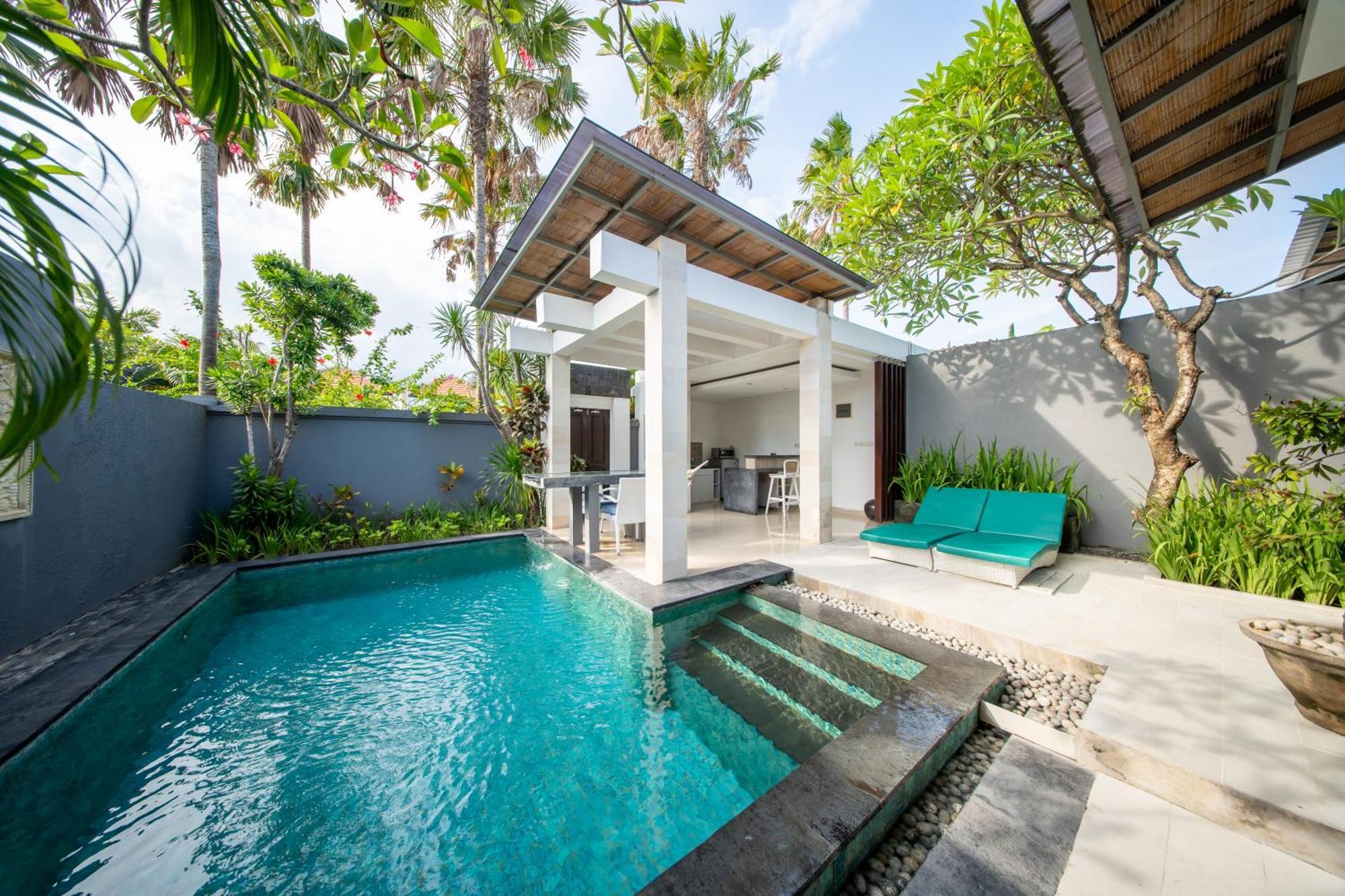 The Tukad Villa Seminyak Exteriör bild